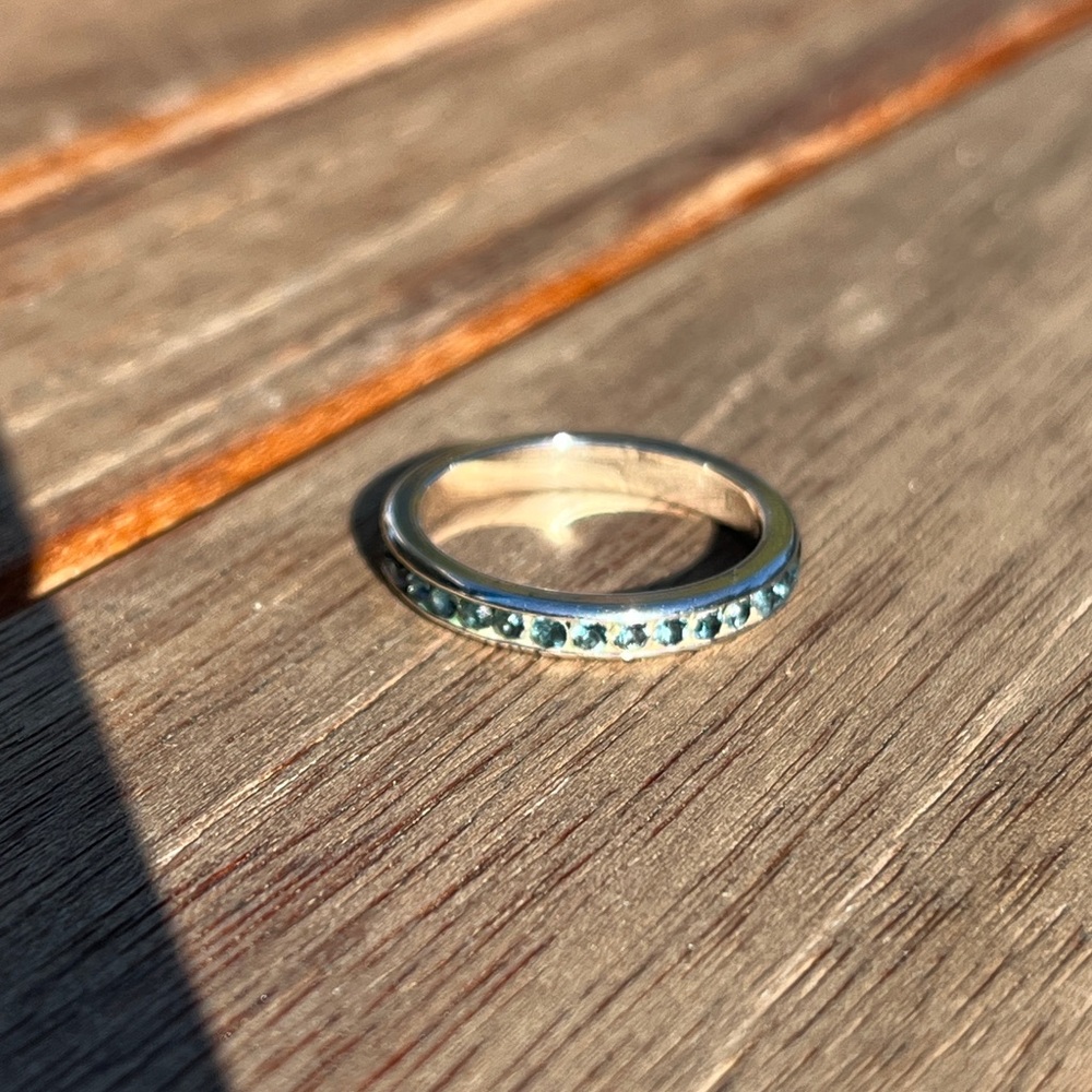 Elegant Women's Costume Jewelry Ring - Silver and Blue Stones